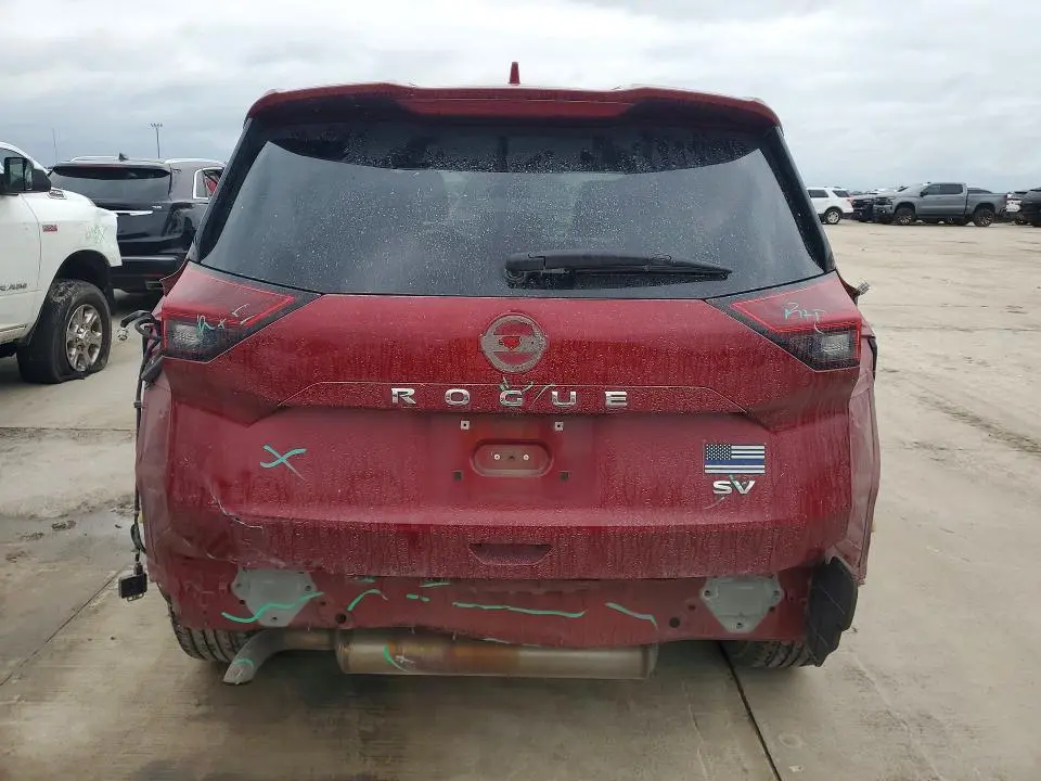 2021 NISSAN ROGUE SV  