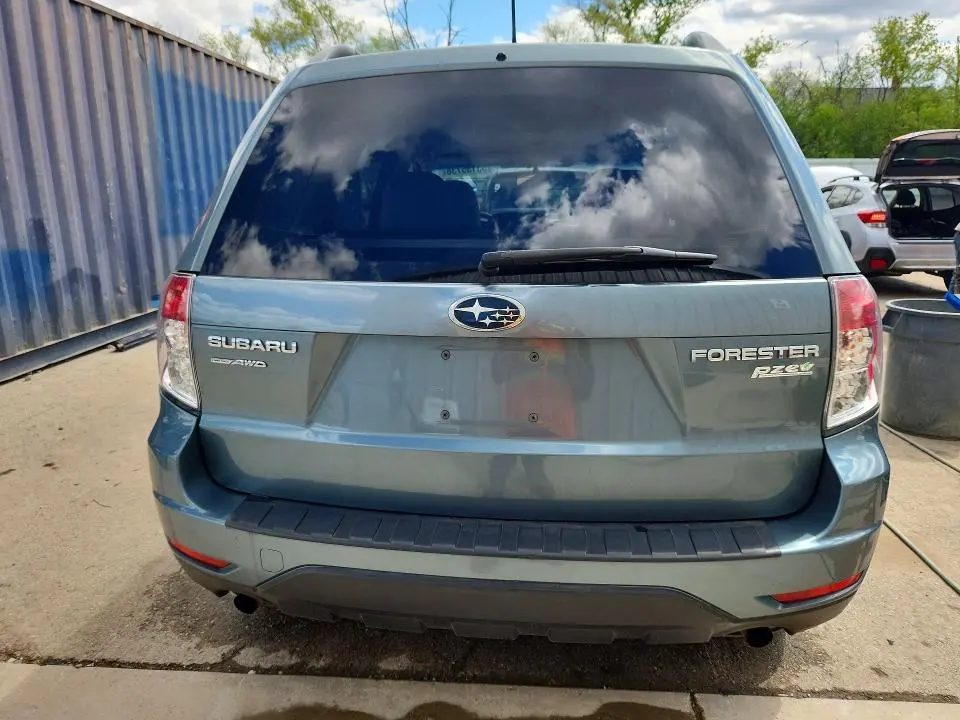 2013 SUBARU FORESTER 2.5X PREMIUM  