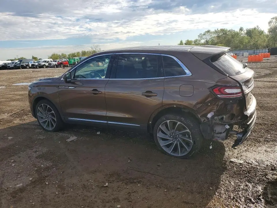 2022 LINCOLN NAUTILUS RESERVE  