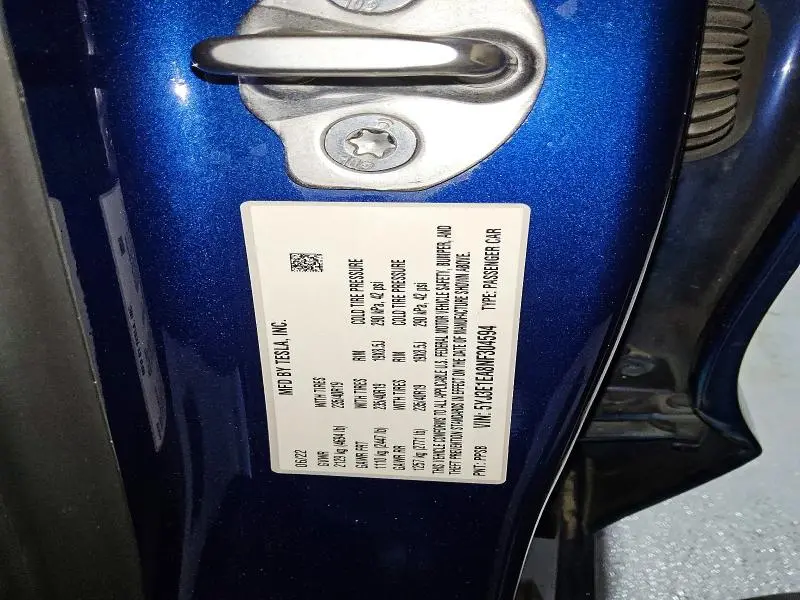 2022 TESLA MODEL 3   