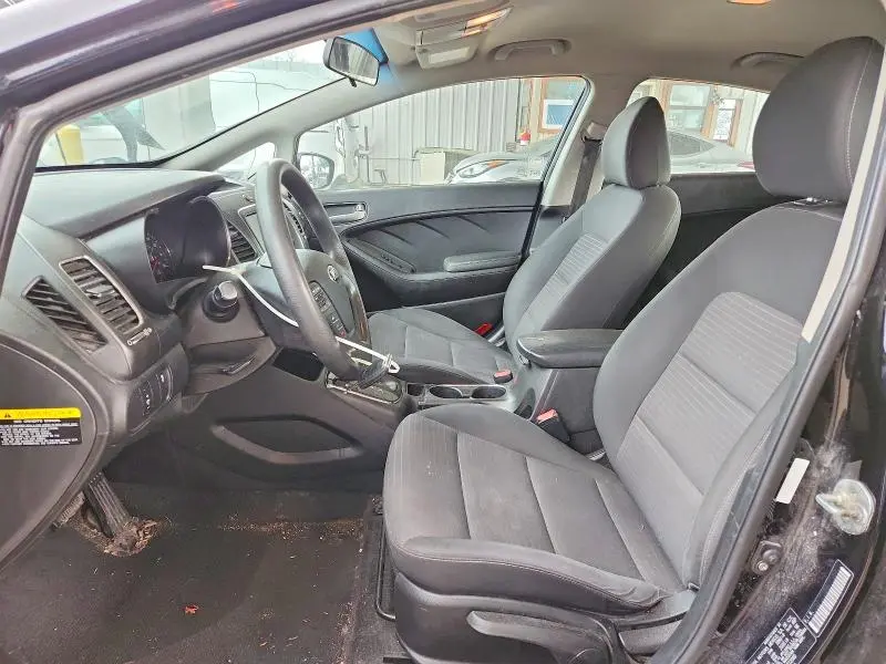 2018 KIA FORTE LX  