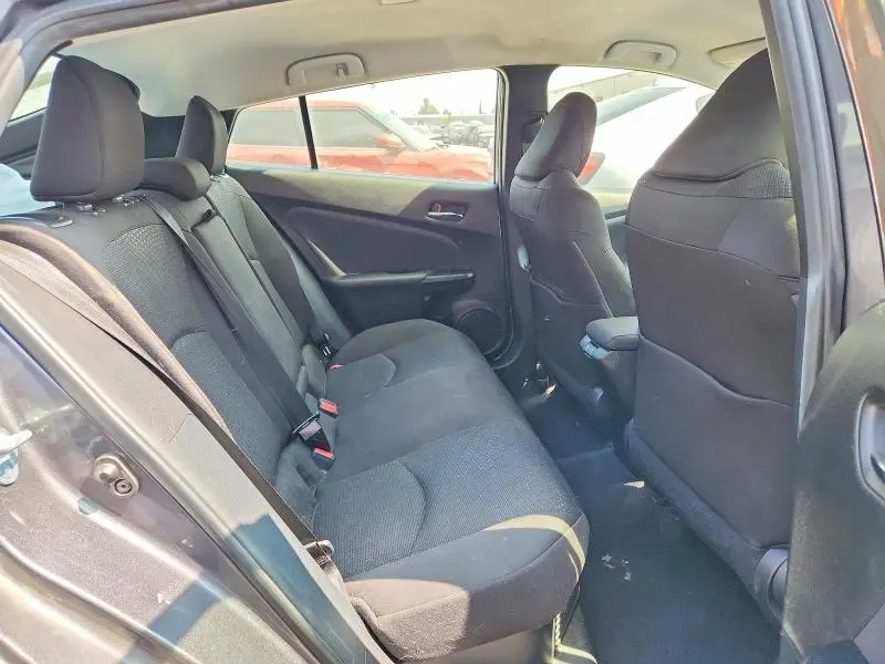 2021 TOYOTA PRIUS LE  