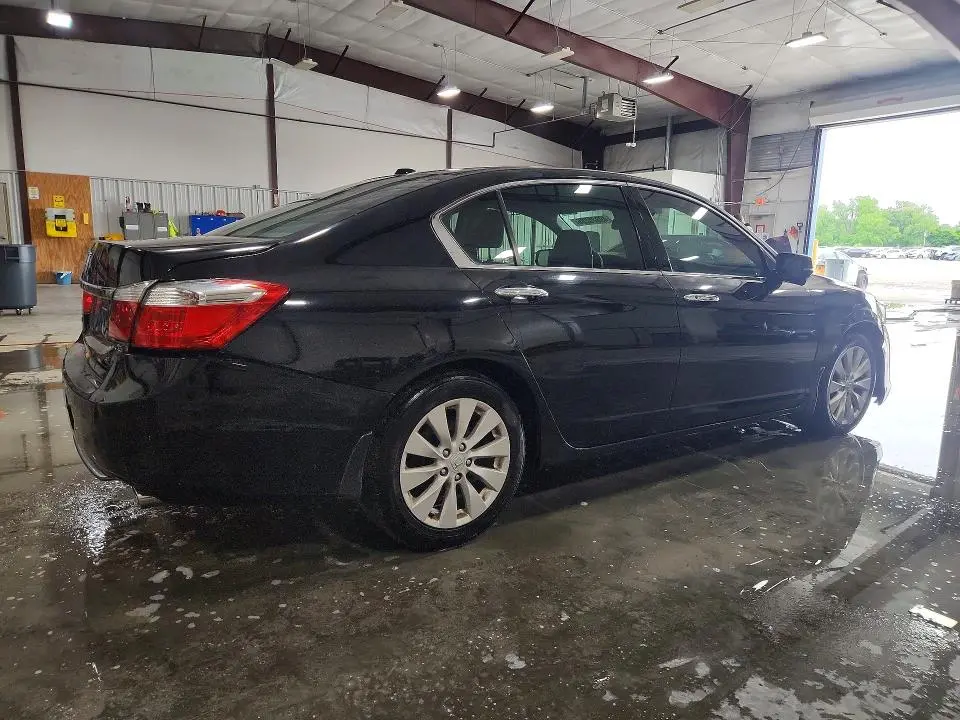 2013 HONDA ACCORD TOURING  