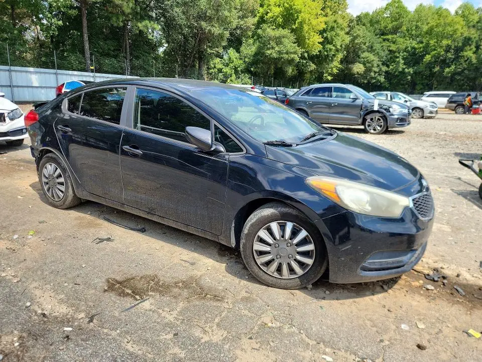 2016 KIA FORTE LX  