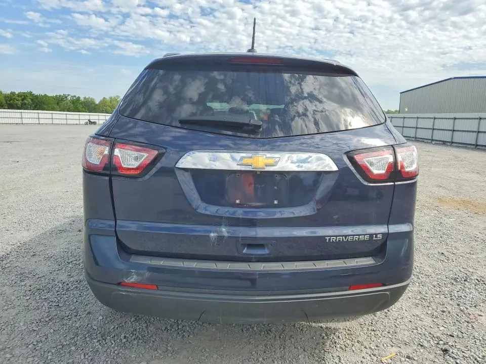 2016 CHEVROLET TRAVERSE LS  