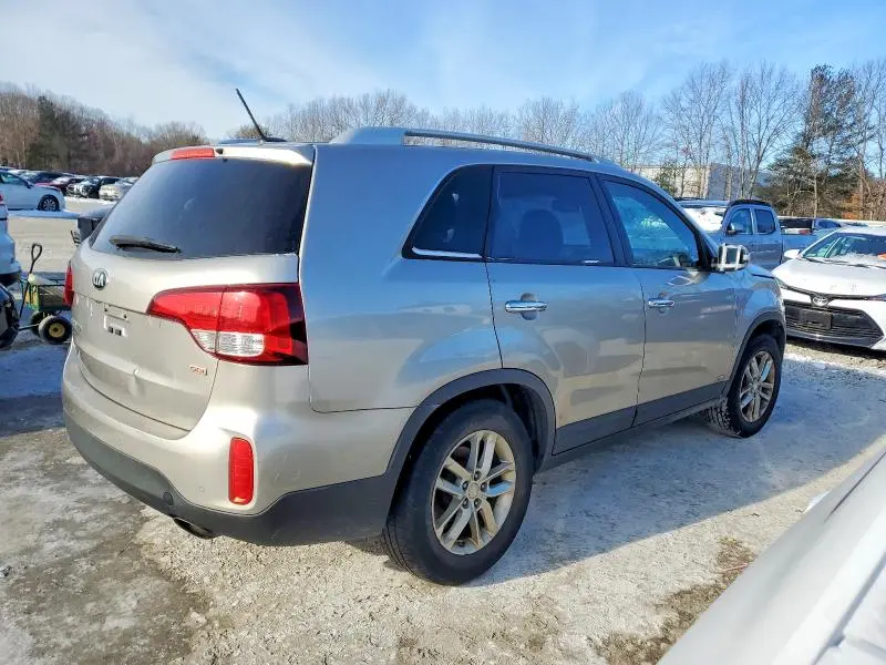 2015 KIA SORENTO   