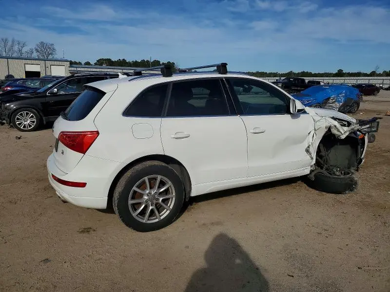 2010 AUDI Q5 PREMIUM PLUS  