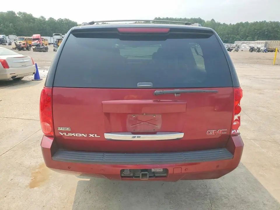 2010 GMC YUKON XL C1500 SLT  