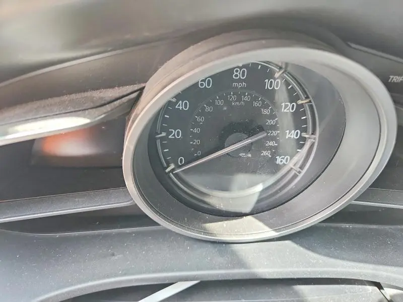 2018 MAZDA 3 TOURING  