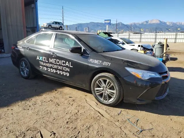 2016 TOYOTA CAMRY SE  