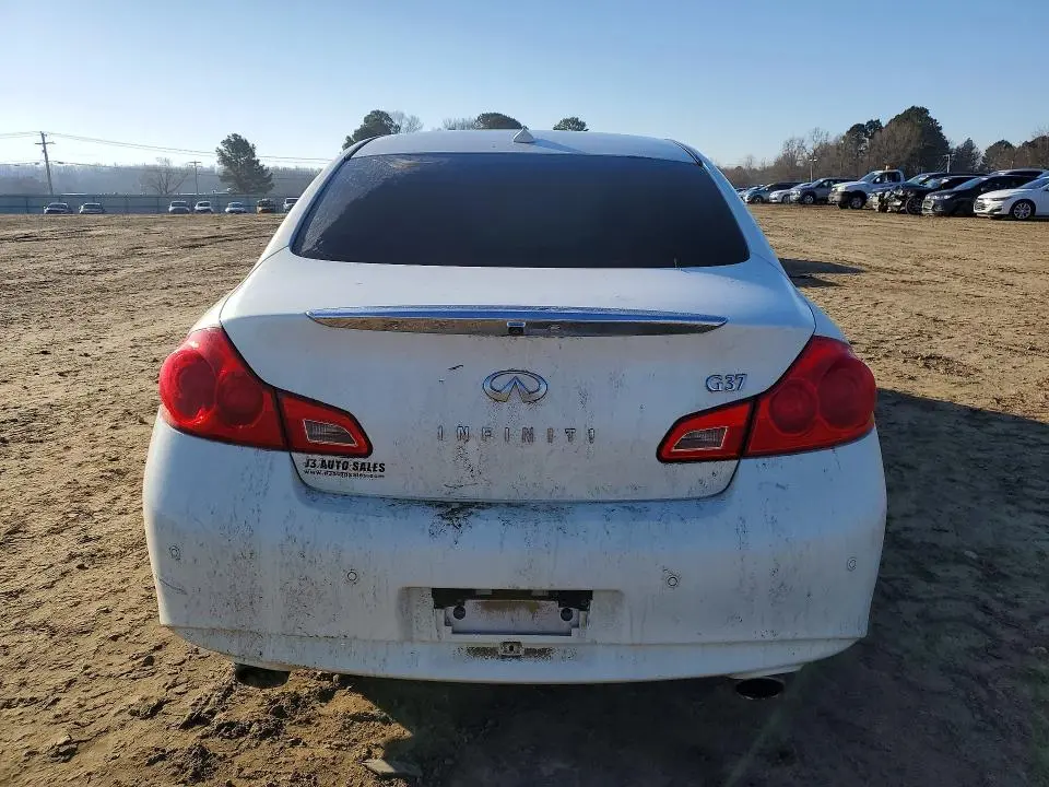 2012 INFINITI G37 BASE  