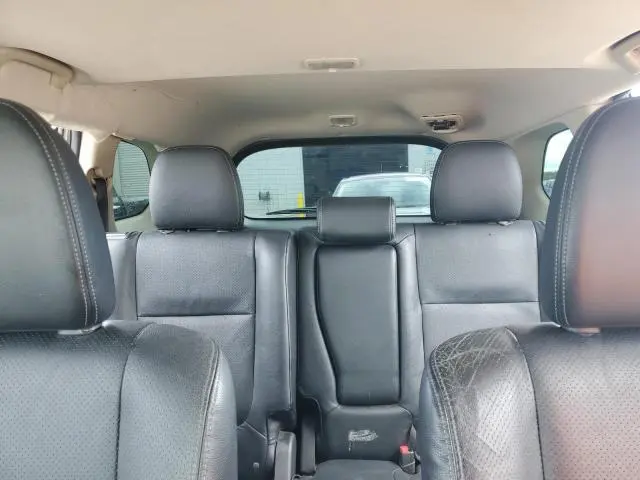2016 MITSUBISHI OUTLANDER SE