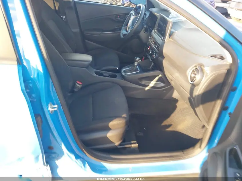 2022 HYUNDAI KONA SEL