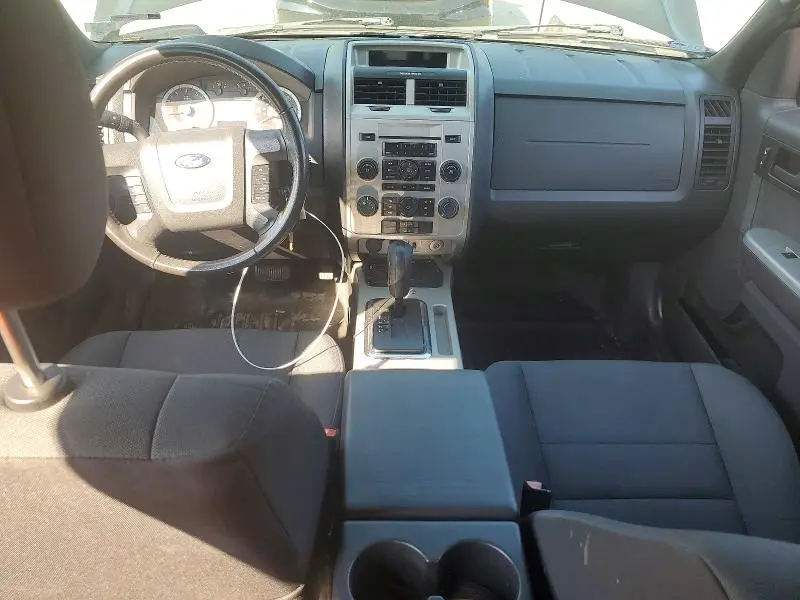 2012 FORD ESCAPE XLT  