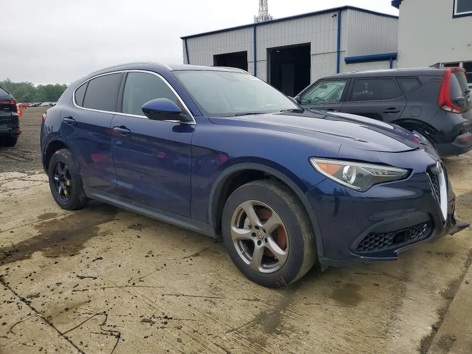 2021 ALFA ROMEO STELVIO SPORT  