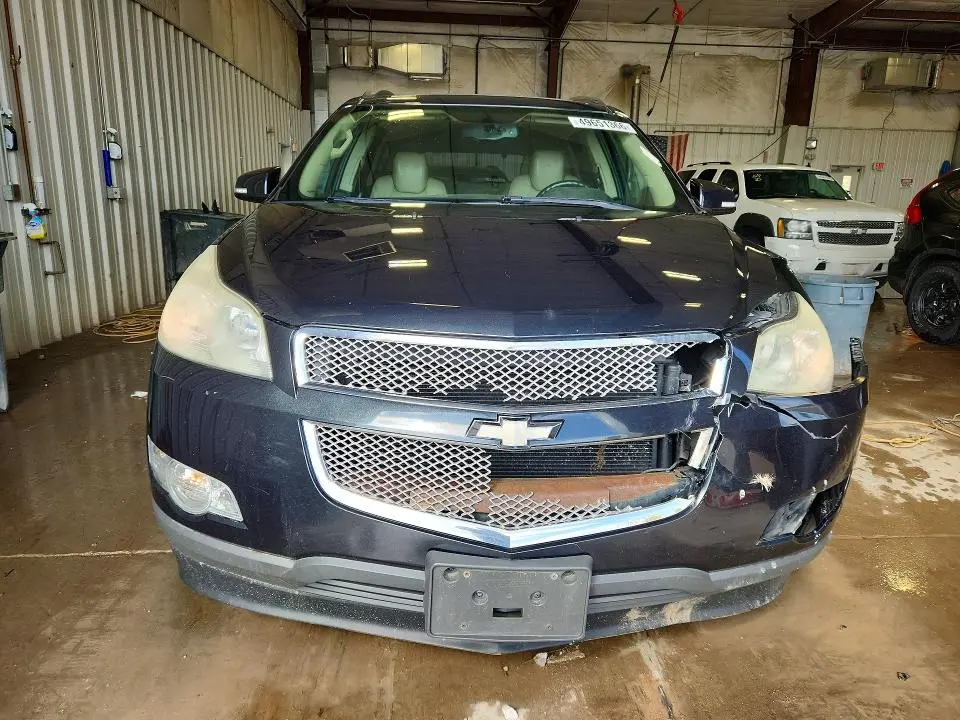 2011 CHEVROLET TRAVERSE LTZ  