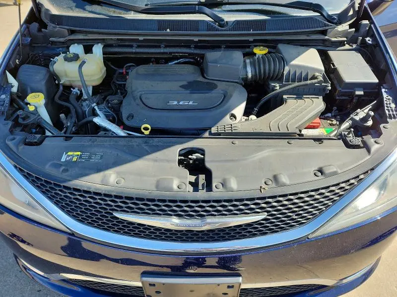 2017 CHRYSLER PACIFICA TOURING L  