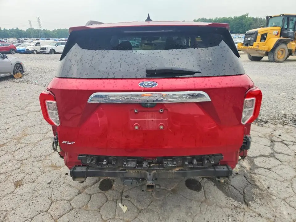 2021 FORD EXPLORER XLT  
