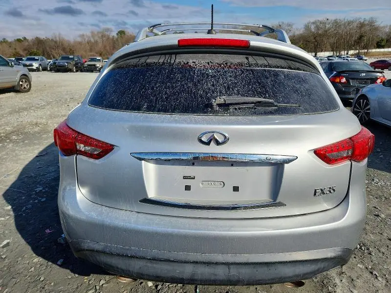 2010 INFINITI FX35   