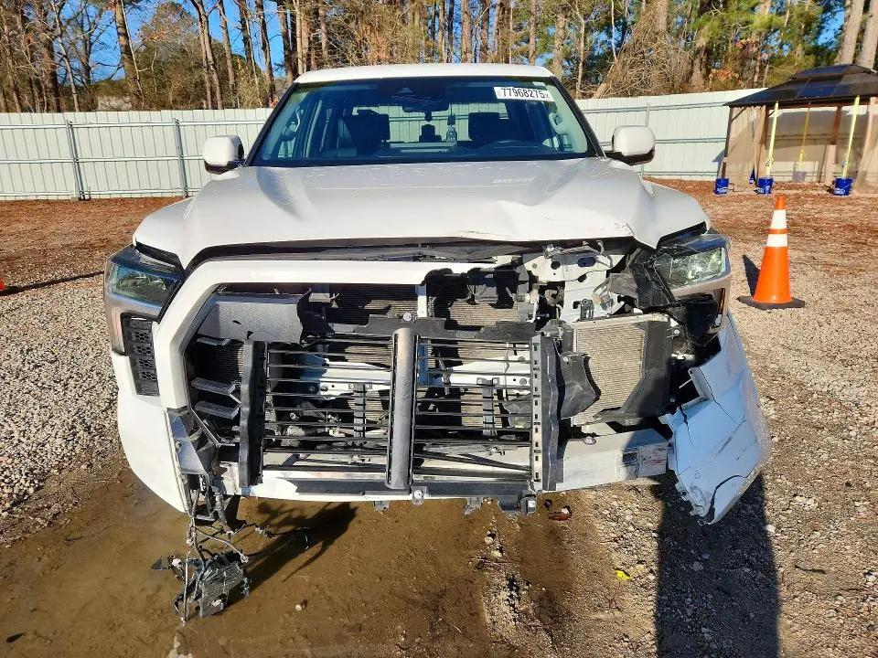 2022 TOYOTA TUNDRA CREWMAX SR  