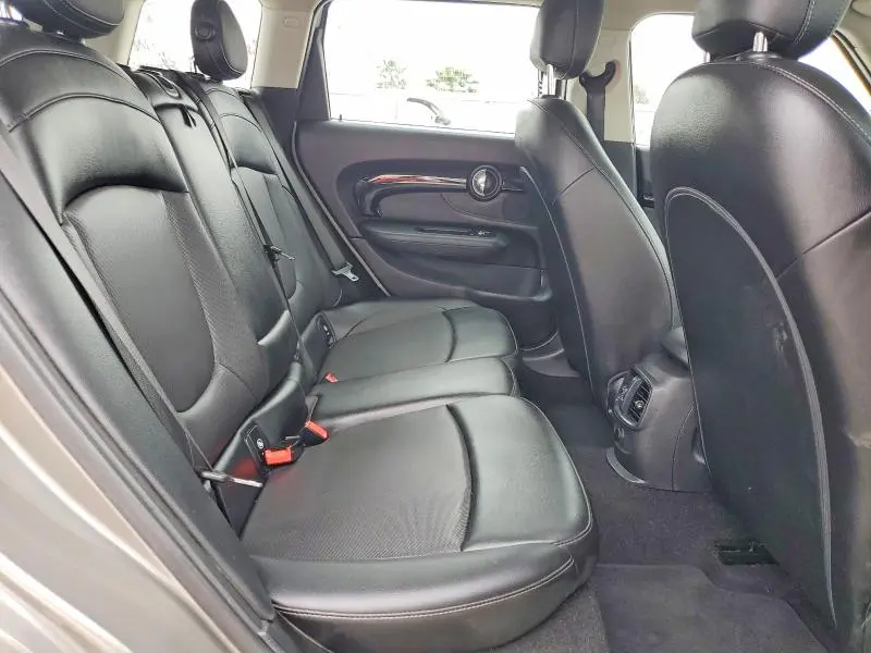 2017 MINI COOPER CLUBMAN  