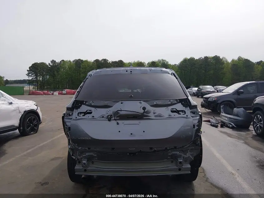 2024 MITSUBISHI OUTLANDER SE 2.5 2WD