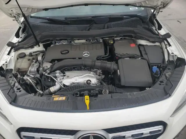 2021 MERCEDES-BENZ GLA 250 4MATIC  