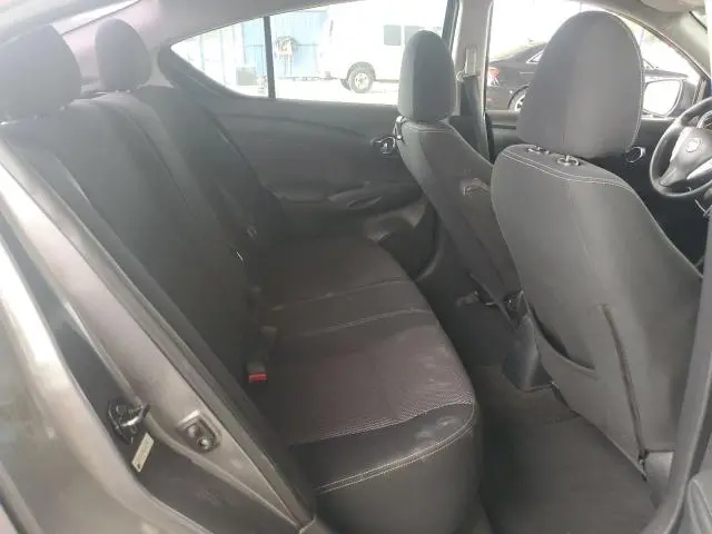 2016 NISSAN VERSA S  