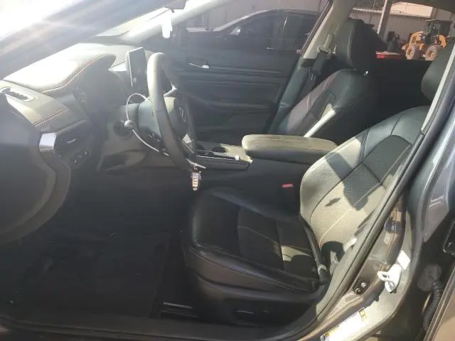 2022 NISSAN ALTIMA SR  