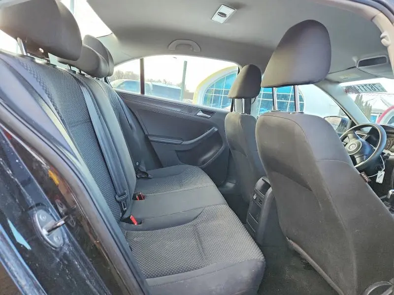 2013 VOLKSWAGEN JETTA BASE  