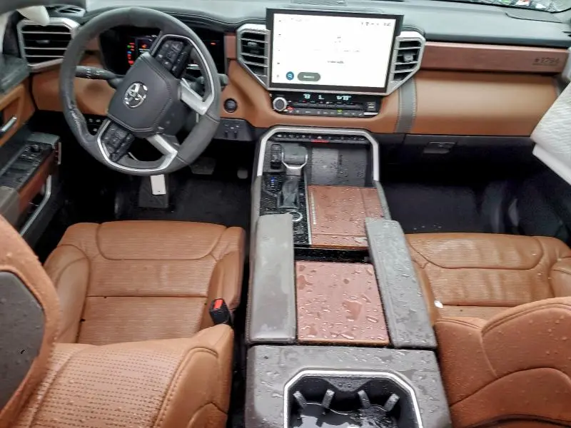 2025 TOYOTA TUNDRA CREWMAX PLATINUM  