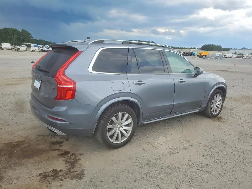 2016 VOLVO XC90 T6  