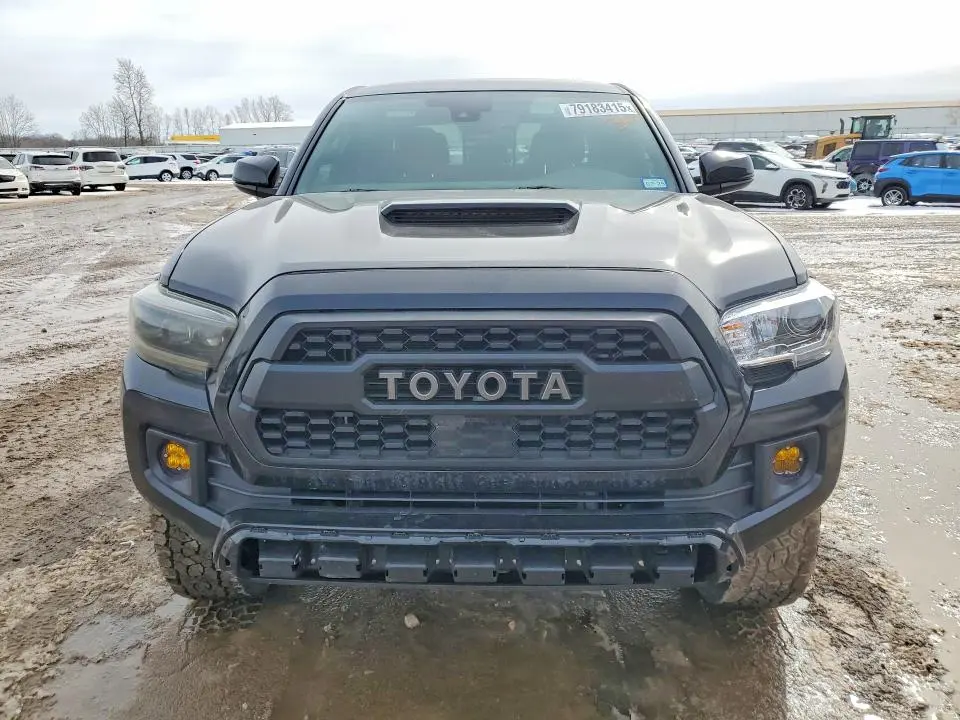 2018 TOYOTA TACOMA TRD SPORT  