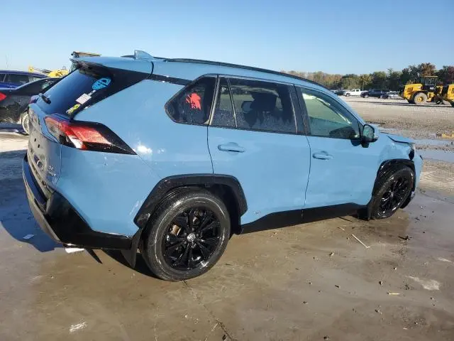 2022 TOYOTA RAV4 SE  