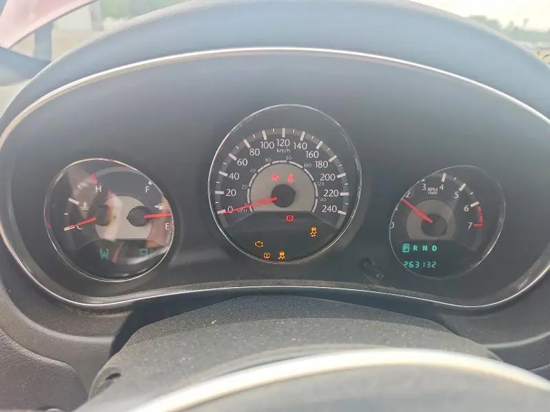 2013 CHRYSLER 200 LIMITED  