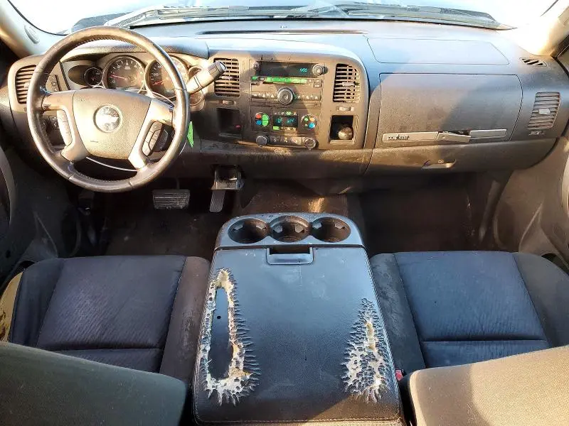 2011 CHEVROLET SILVERADO C1500 LT  