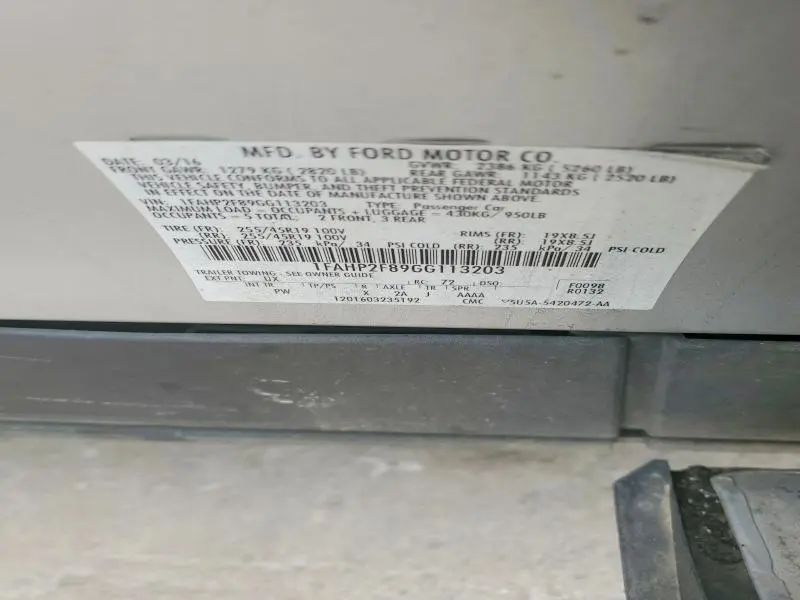 2016 FORD TAURUS LIMITED  