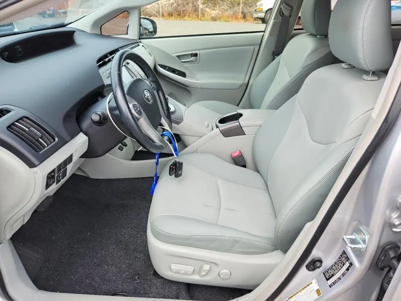 2012 TOYOTA PRIUS ONE  