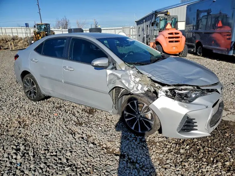 2017 TOYOTA COROLLA SE  