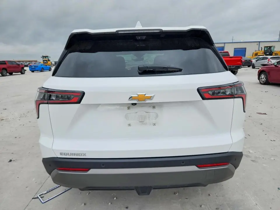 2025 CHEVROLET EQUINOX LT  