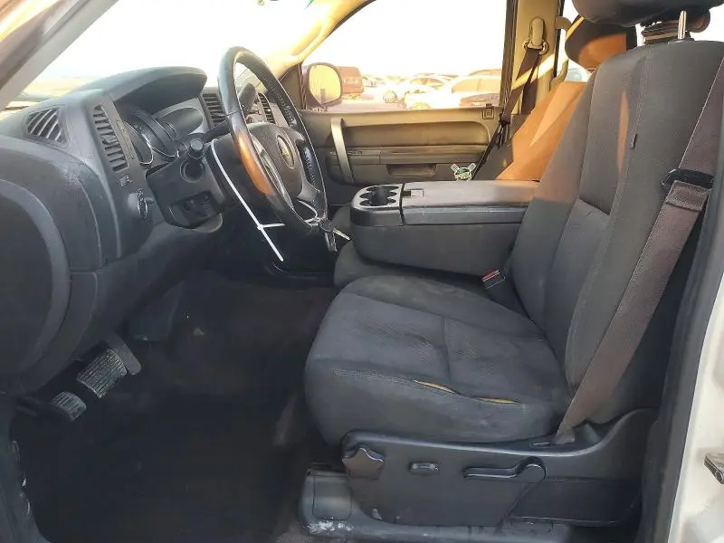 2013 CHEVROLET SILVERADO C1500 LT  