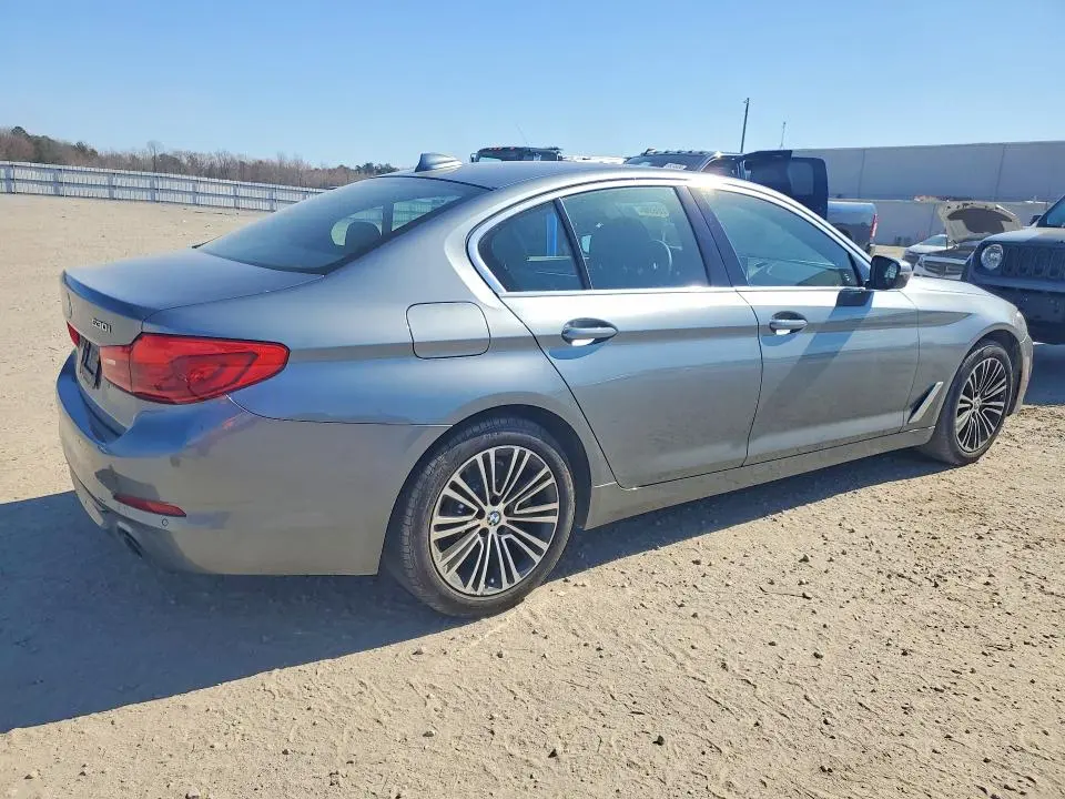 2019 BMW 530 XI  