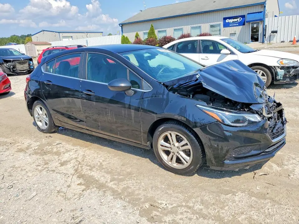2018 CHEVROLET CRUZE LT  