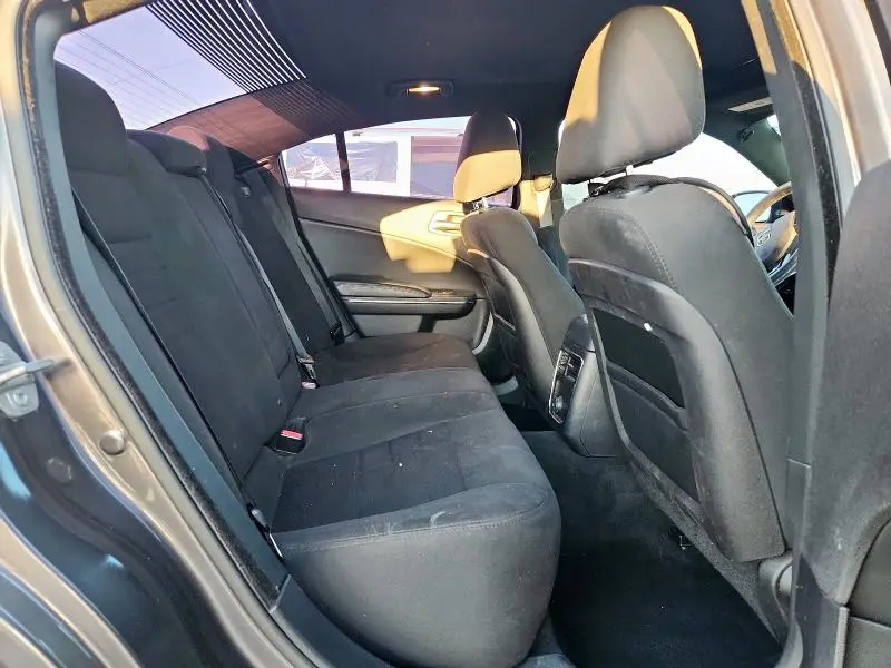 2014 DODGE CHARGER SE  