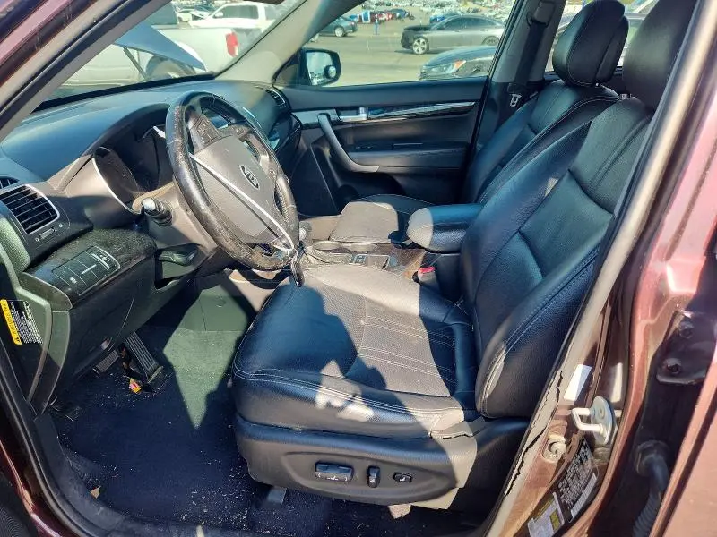 2014 KIA SORENTO LX  