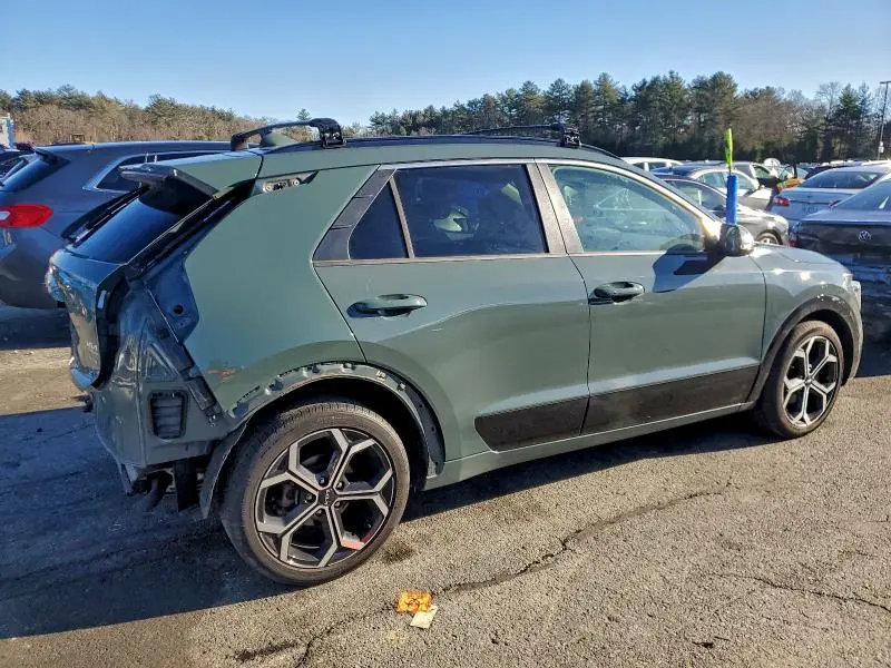 2023 KIA NIRO EX  