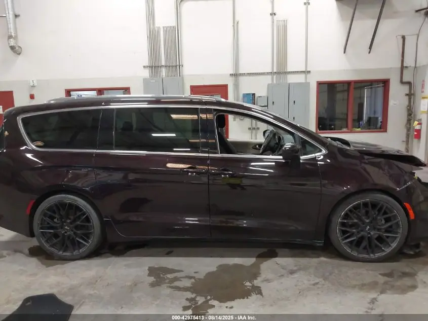 2018 CHRYSLER PACIFICA LX