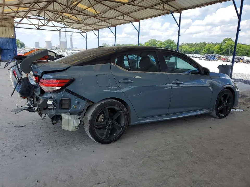 2025 NISSAN SENTRA SR  