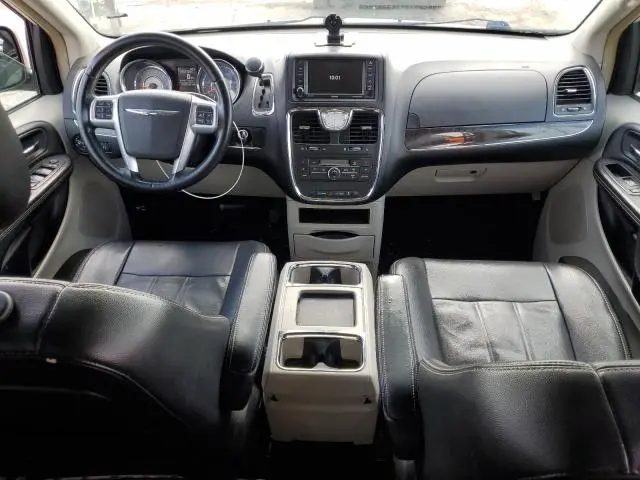 2013 CHRYSLER TOWN & COUNTRY TOURING  