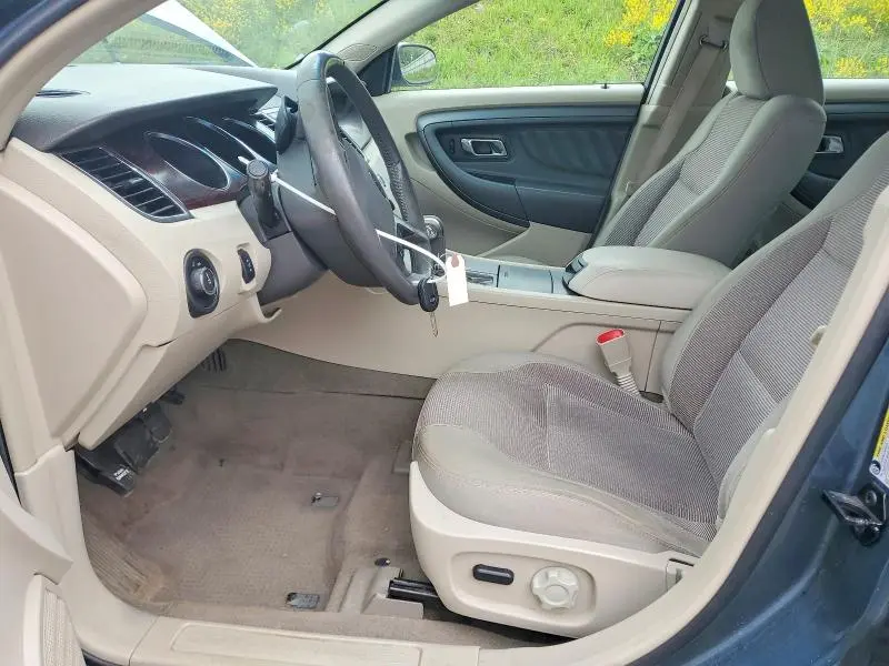 2010 FORD TAURUS SEL  